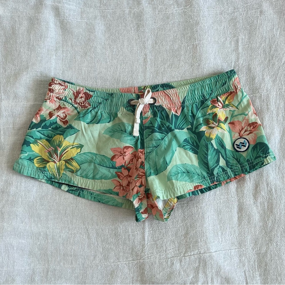 UO Without Walls Women’s Board shorts - Tropical Floral Swim shorts